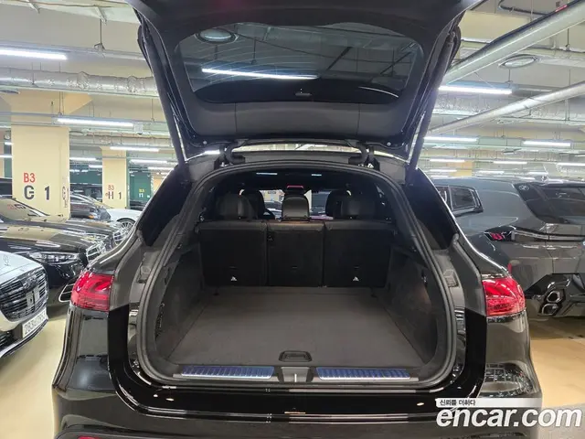 Mercedes-Benz EQS 2023 автомат (гидро), миниатюра 8