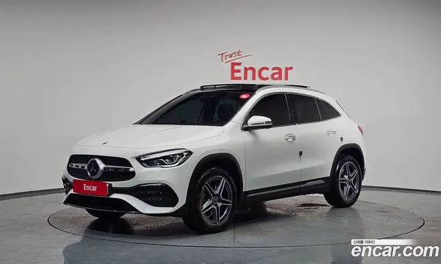 Mercedes-Benz GLA-Class, 2022, 14 003 км