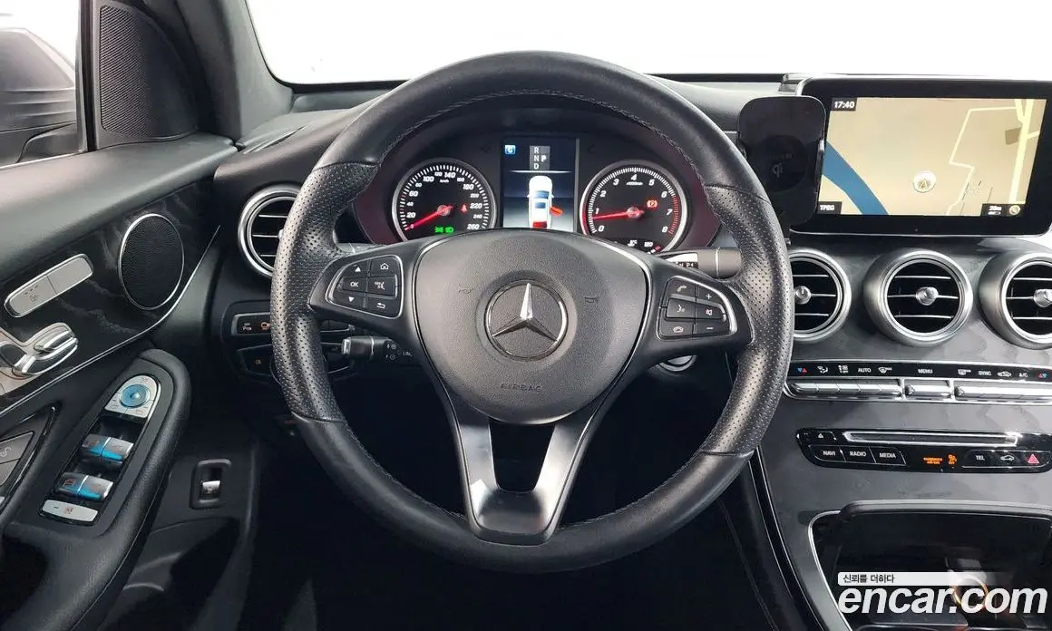 Mercedes-Benz GLC-Class 2019 2.0 автомат (гидро), фото 19