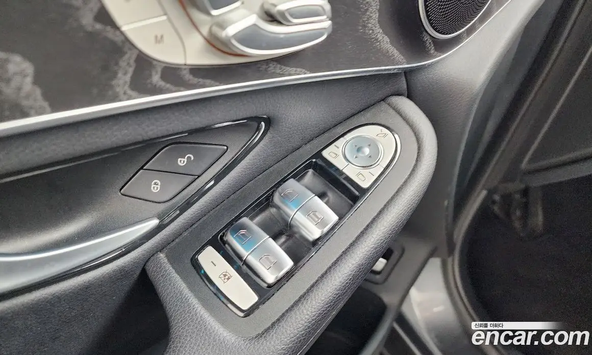 Mercedes-Benz GLC-Class 2019 2.0 автомат (гидро), фото 33