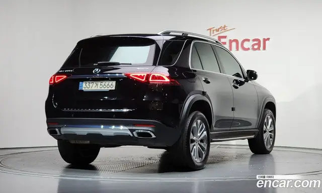 Mercedes-Benz GLE-Class 2021 1.9 автомат (гидро), миниатюра 2