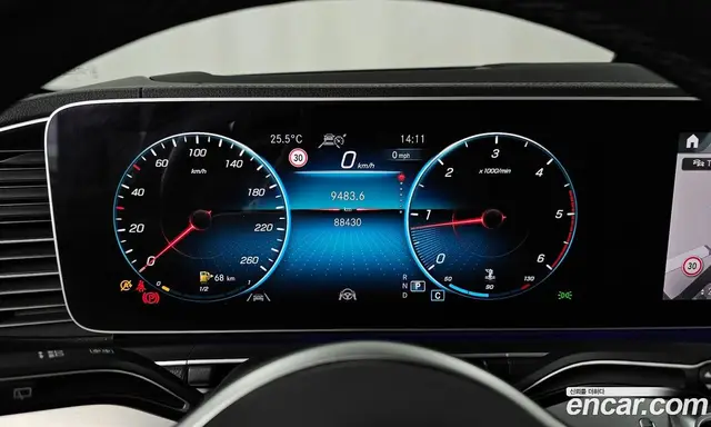 Mercedes-Benz GLE-Class 2021 1.9 автомат (гидро), миниатюра 11