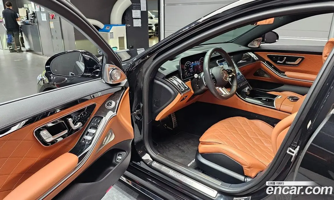 Mercedes-Benz S-Class 2025 3.0 автомат (гидро), фото 13