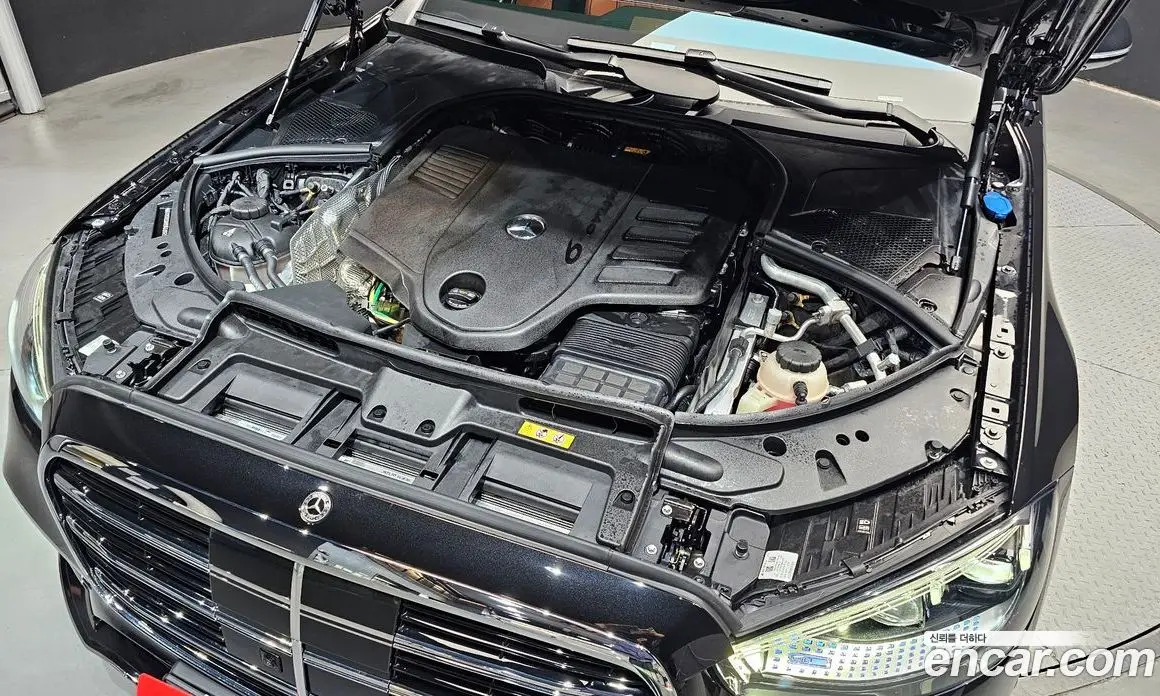 Mercedes-Benz S-Class 2025 3.0 автомат (гидро), фото 6