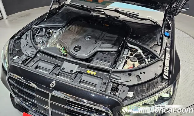 Mercedes-Benz S-Class 2025 3.0 автомат (гидро), миниатюра 6