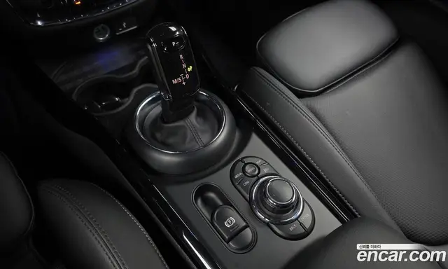 Mini Clubman 2023 1.5 автомат (гидро), миниатюра 12