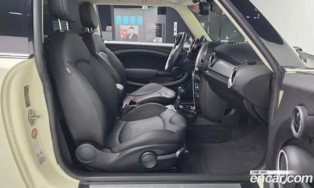 Mini Cooper 2013 1.6 автомат (гидро), миниатюра 11