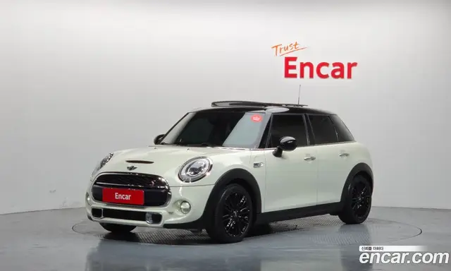 Mini Cooper, 2014, 137 897 км
