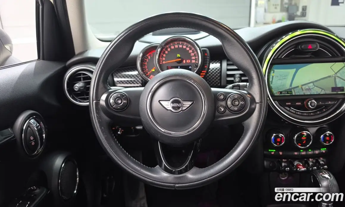 Mini Cooper 2014 2.0 автомат (гидро), фото 13