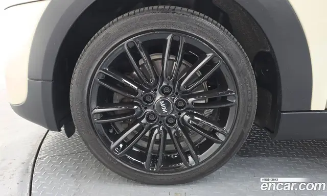 Mini Cooper 2014 2.0 автомат (гидро), миниатюра 5