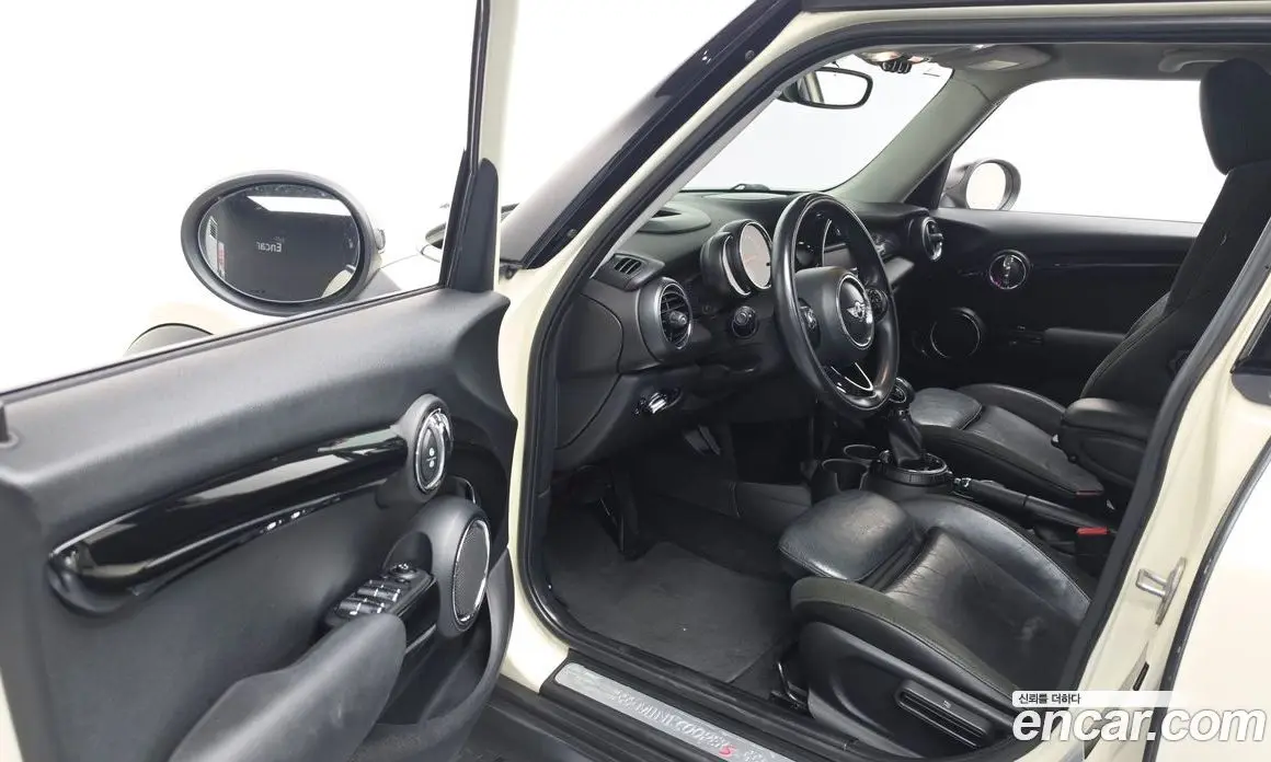 Mini Cooper 2014 2.0 автомат (гидро), фото 10
