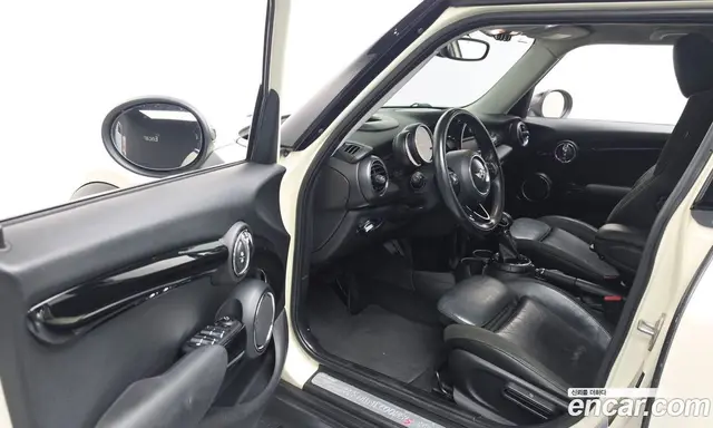 Mini Cooper 2014 2.0 автомат (гидро), миниатюра 10