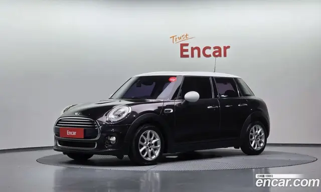 Mini Cooper 2015 1.5 автомат (гидро), миниатюра 1