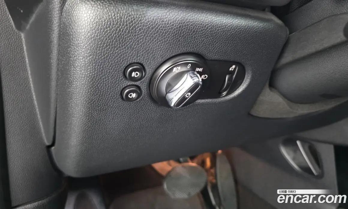 Mini Cooper 2015 1.5 автомат (гидро), фото 17