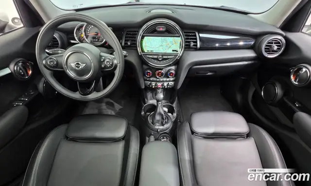Mini Cooper 2015 1.5 автомат (гидро), миниатюра 7