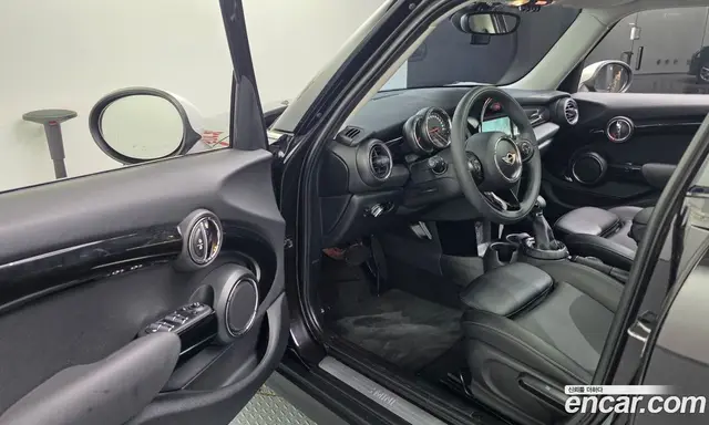 Mini Cooper 2015 1.5 автомат (гидро), миниатюра 10
