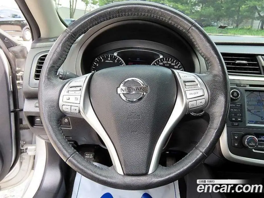 Nissan Altima 2016 2.5 автомат (гидро), фото 8 Nissan Altima 2016 2.5 автомат (гидро), фото 8