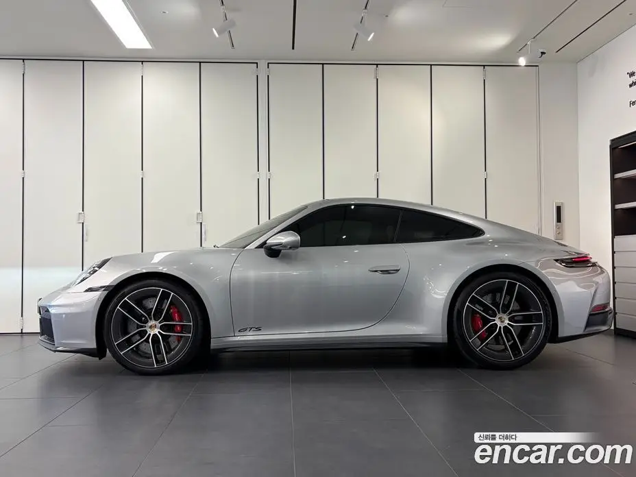 Porsche 911 2025 3.6 автомат (гидро), фото 6