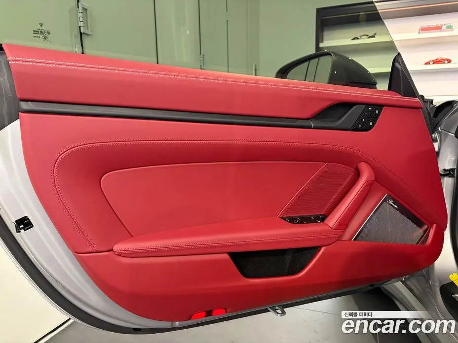Porsche 911 2025 3.6 автомат (гидро), фото 10