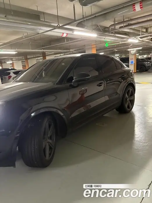 Porsche Cayenne 2024 3.0 автомат (гидро), миниатюра 3