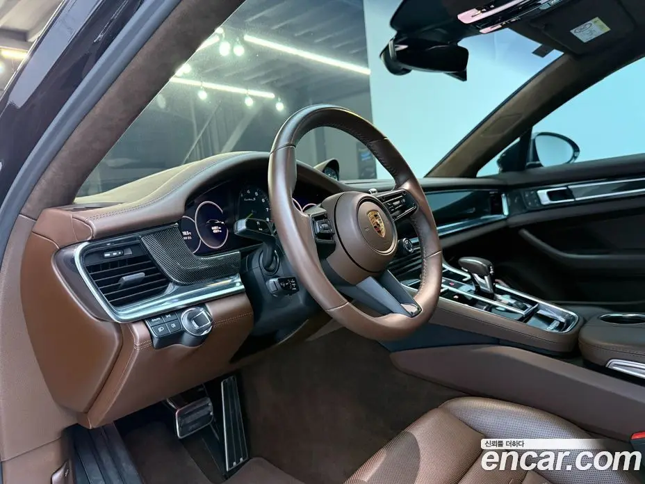 Porsche Panamera 2022 4.0 автомат (гидро), фото 17 Porsche Panamera 2022 4.0 автомат (гидро), фото 17