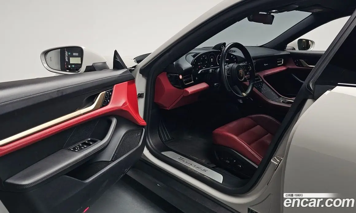 Porsche Taycan 2022 0.1 автомат (гидро), фото 12