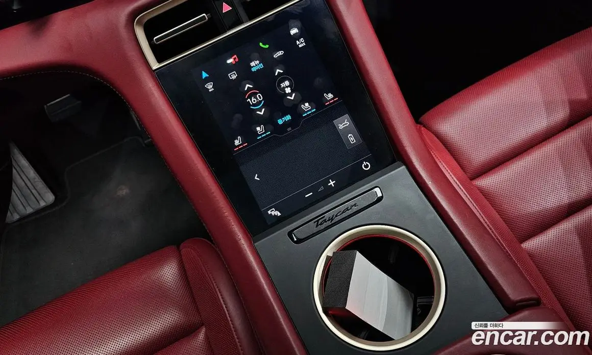 Porsche Taycan 2022 0.1 автомат (гидро), фото 19