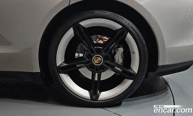 Porsche Taycan 2022 0.1 автомат (гидро), миниатюра 6