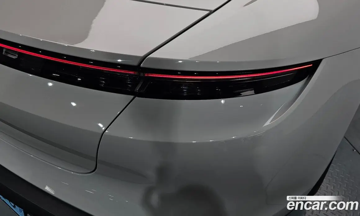 Porsche Taycan 2022 0.1 автомат (гидро), фото 8