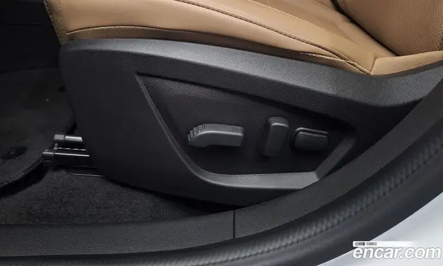 Renault (Samsung) Arkana 2025 1.6 автомат (гидро), миниатюра 10 Renault (Samsung) Arkana 2025 1.6 автомат (гидро), миниатюра 10