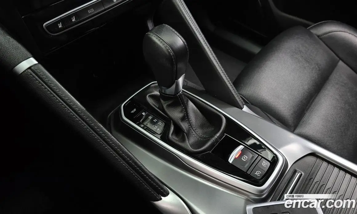 Renault (Samsung) QM6 2022 2.0 автомат (гидро), фото 12 Renault (Samsung) QM6 2022 2.0 автомат (гидро), фото 12