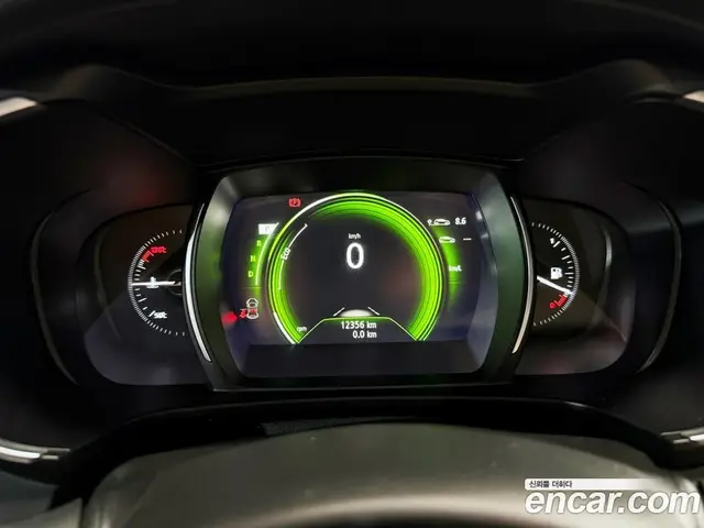 Renault (Samsung) QM6 2024 2.0 автомат (гидро), миниатюра 2 Renault (Samsung) QM6 2024 2.0 автомат (гидро), миниатюра 2