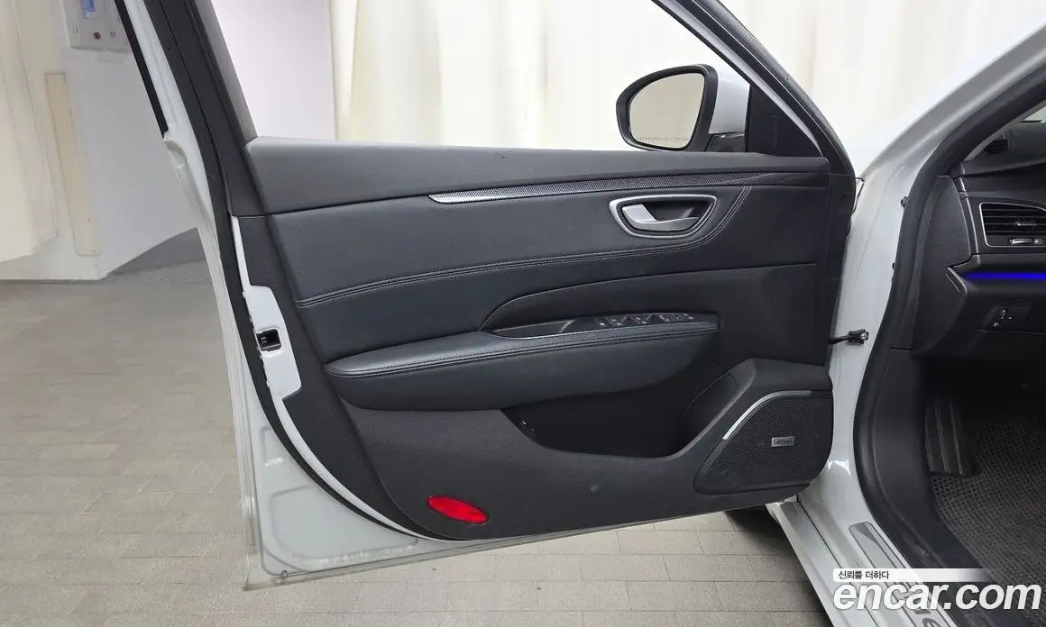 Renault (Samsung) SM6 2016 2.0 автомат (гидро), фото 14 Renault (Samsung) SM6 2016 2.0 автомат (гидро), фото 14
