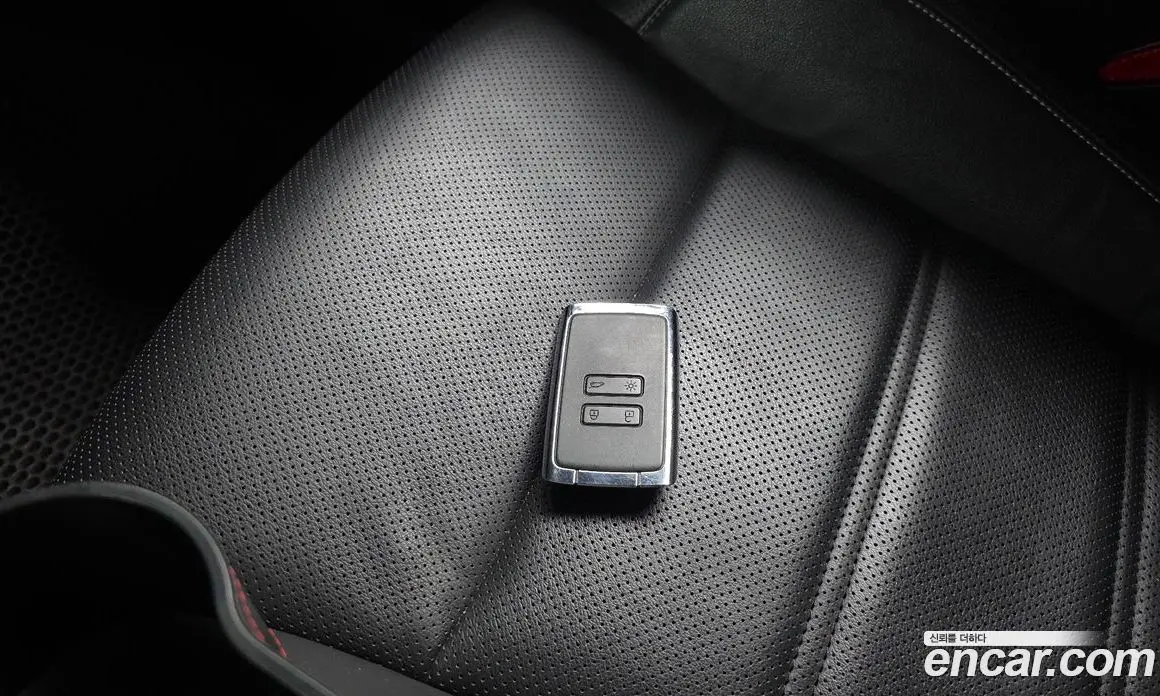 Renault (Samsung) SM6 2016 2.0 автомат (гидро), фото 30 Renault (Samsung) SM6 2016 2.0 автомат (гидро), фото 30