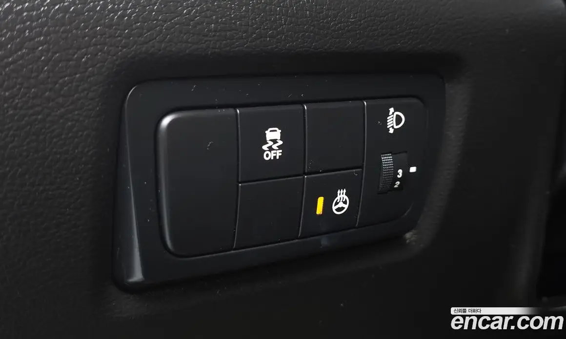 SsangYong Korando 2015 2.0 автомат (гидро), фото 12