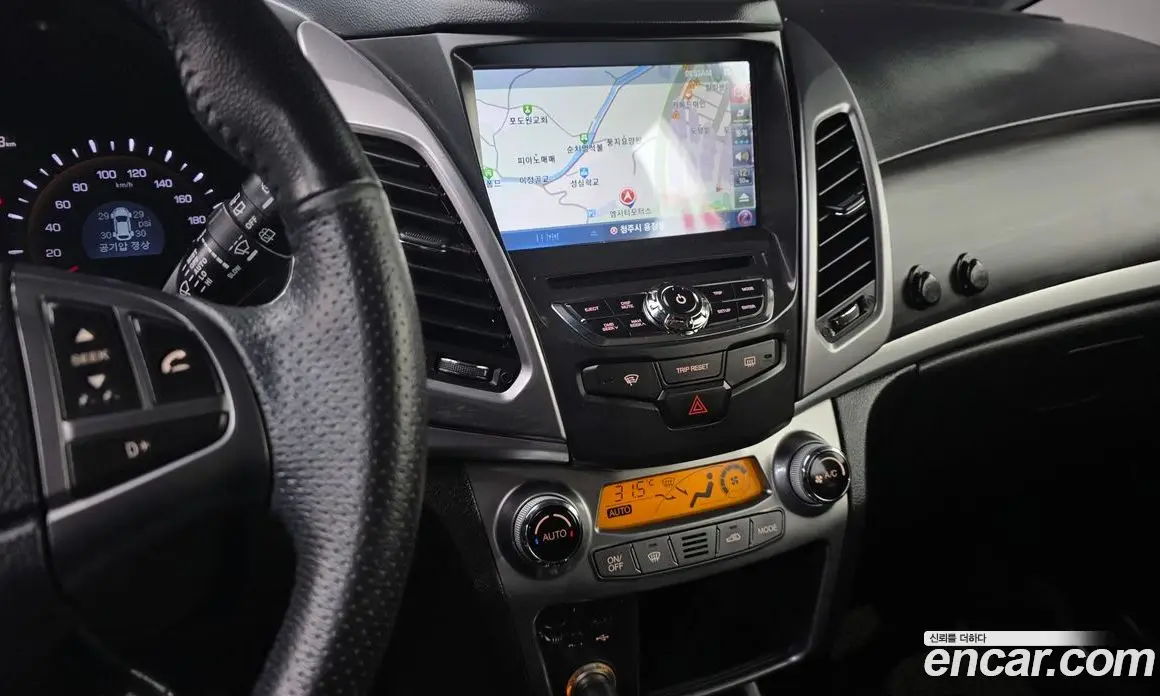 SsangYong Korando 2015 2.0 автомат (гидро), фото 13