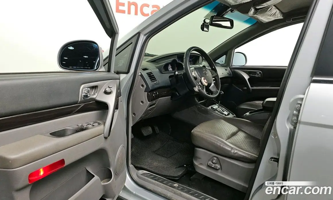 SsangYong Korando 2016 2.2 автомат (гидро), фото 10