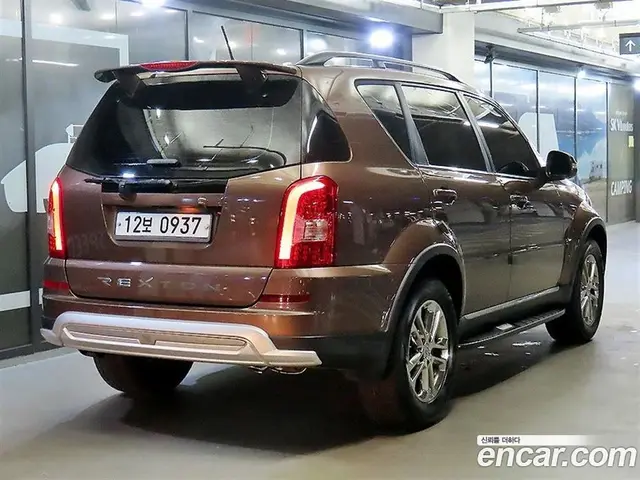 SsangYong Rexton 2016 2.2 автомат (гидро), миниатюра 2