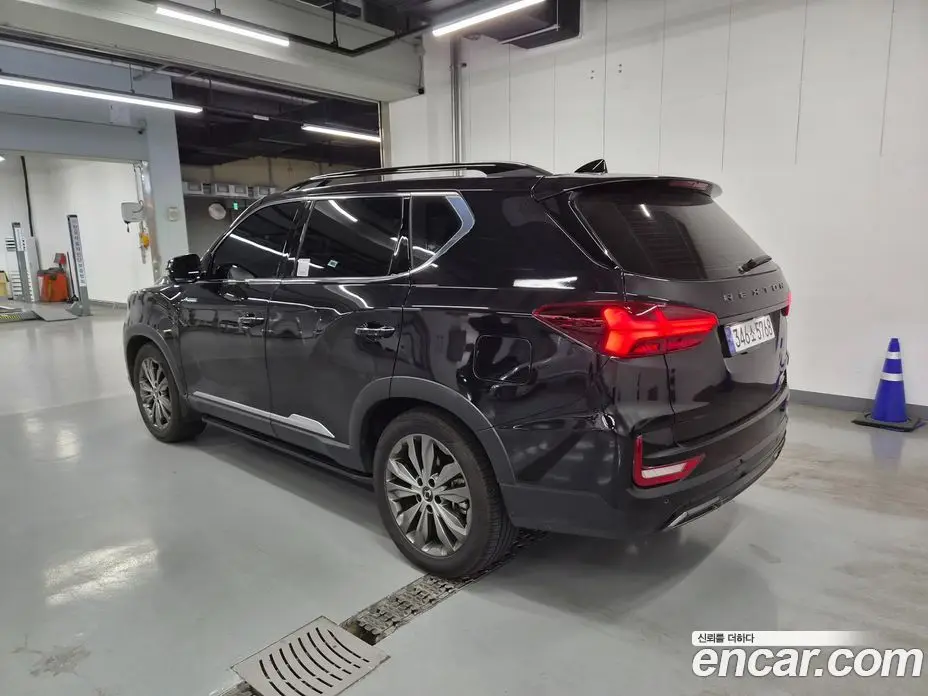 SsangYong Rexton 2024 2.2 автомат (гидро), фото 4