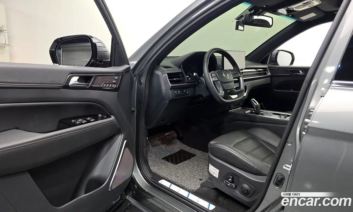 SsangYong Rexton 2025 2.2 автомат (гидро), фото 10 SsangYong Rexton 2025 2.2 автомат (гидро), фото 10