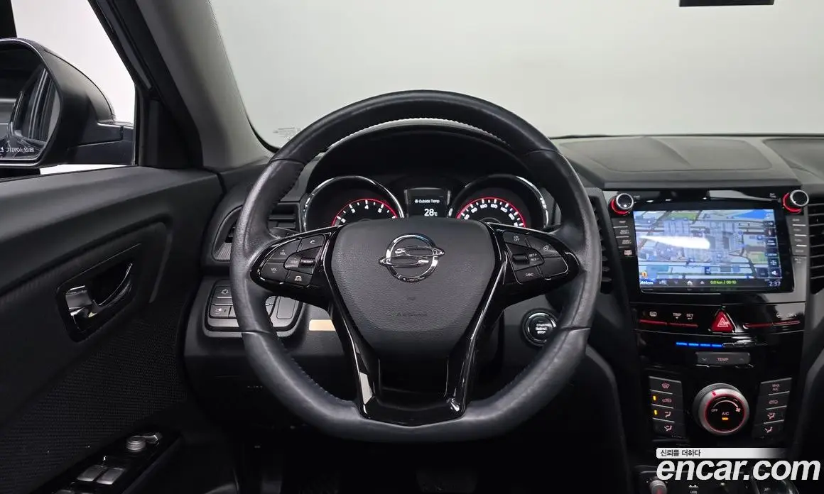 SsangYong TIBOLI 2016 1.6 автомат (гидро), фото 12
