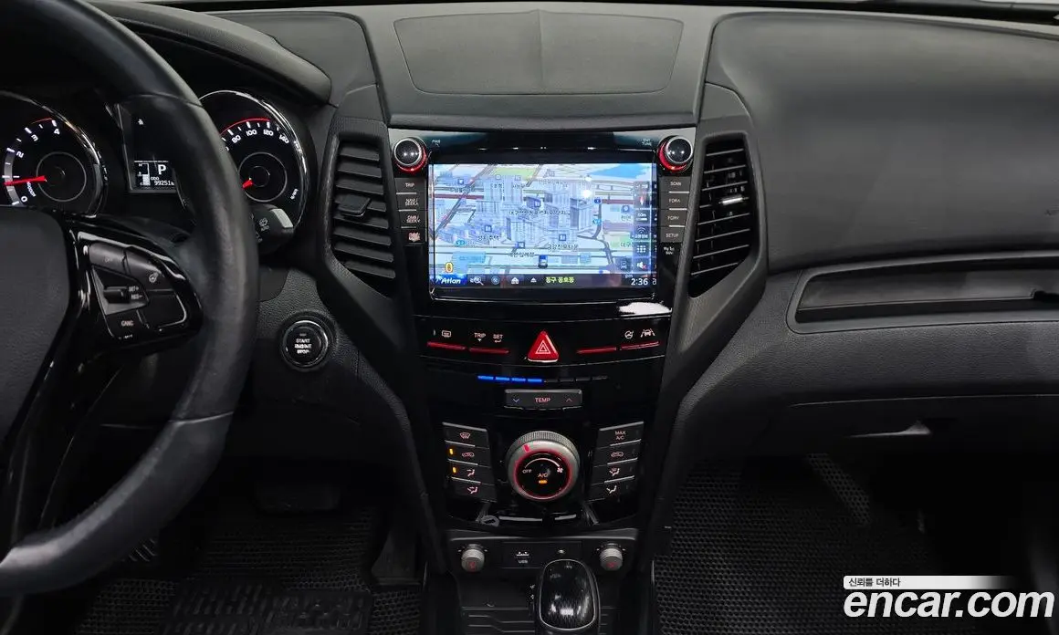 SsangYong TIBOLI 2016 1.6 автомат (гидро), фото 13