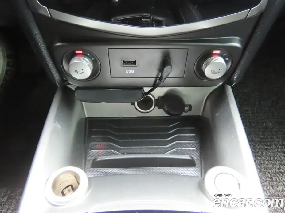 SsangYong TIBOLI 2016 1.6 автомат (гидро), фото 13