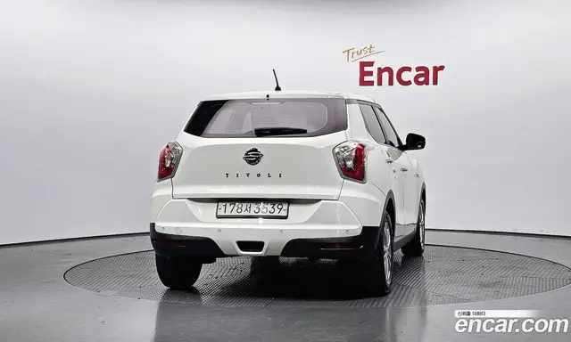 SsangYong TIBOLI 2017 1.6 автомат (гидро), миниатюра 4