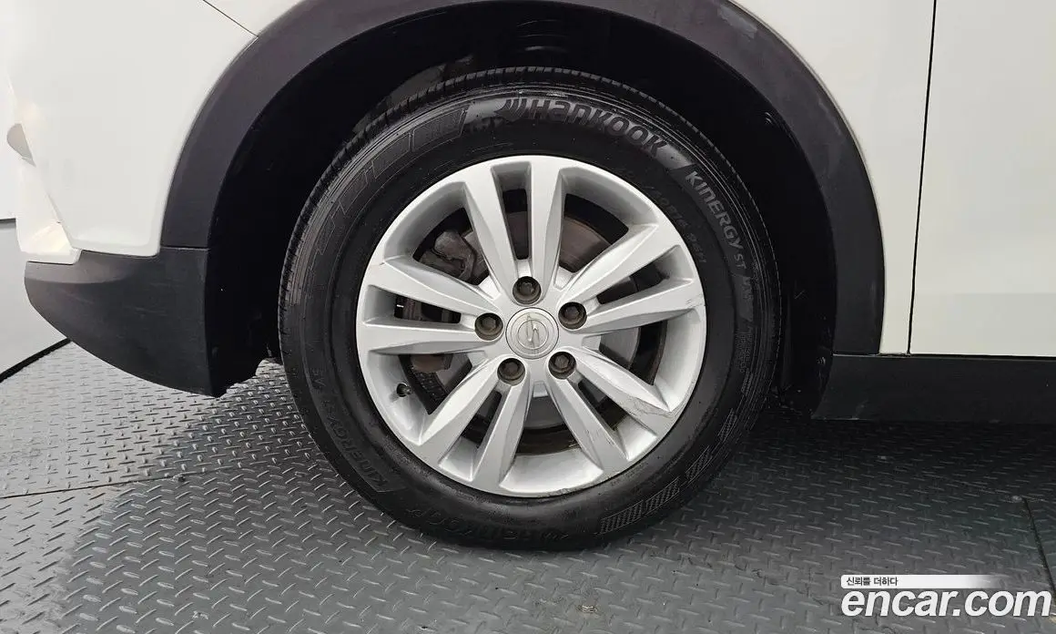 SsangYong TIBOLI 2017 1.6 автомат (гидро), фото 5