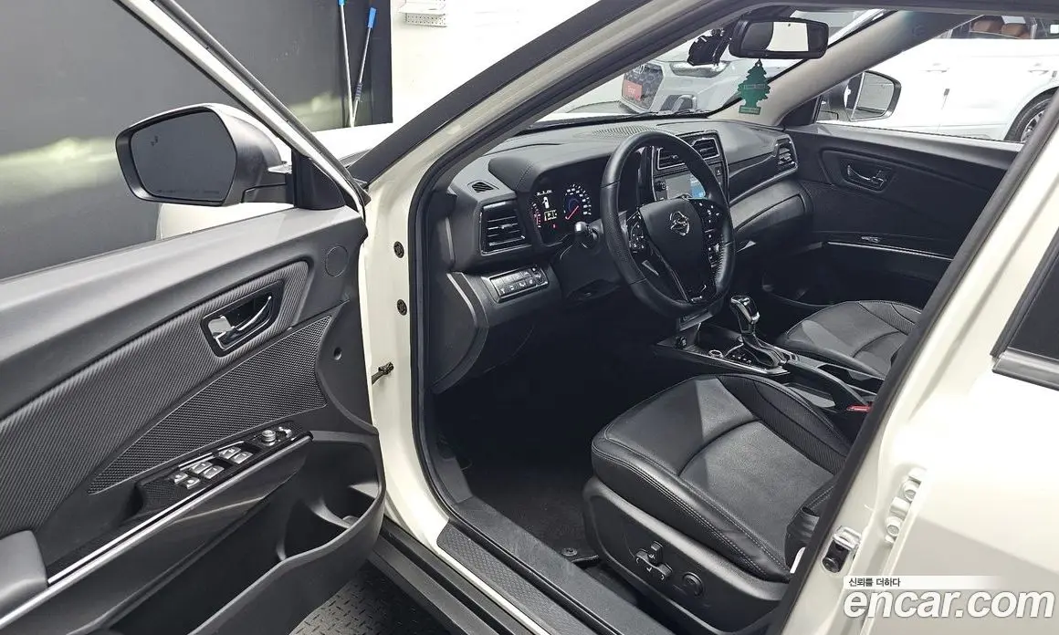 SsangYong TIBOLI 2022 1.5 автомат (гидро), фото 13