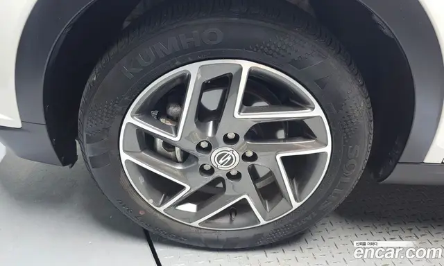 SsangYong TIBOLI 2022 1.5 автомат (гидро), миниатюра 5