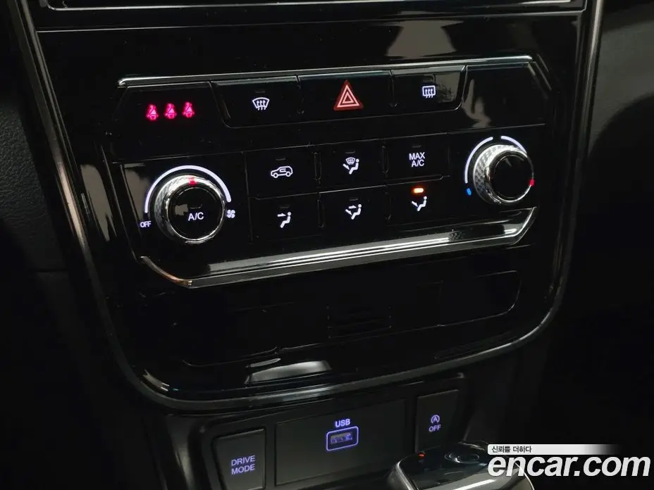 SsangYong TIBOLI 2022 1.5 автомат (гидро), фото 16 SsangYong TIBOLI 2022 1.5 автомат (гидро), фото 16