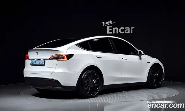 Tesla Model Y 2021 0.2 автомат (гидро), миниатюра 2 Tesla Model Y 2021 0.2 автомат (гидро), миниатюра 2