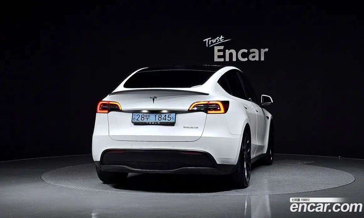 Tesla Model Y 2021 0.2 автомат (гидро), фото 4 Tesla Model Y 2021 0.2 автомат (гидро), фото 4